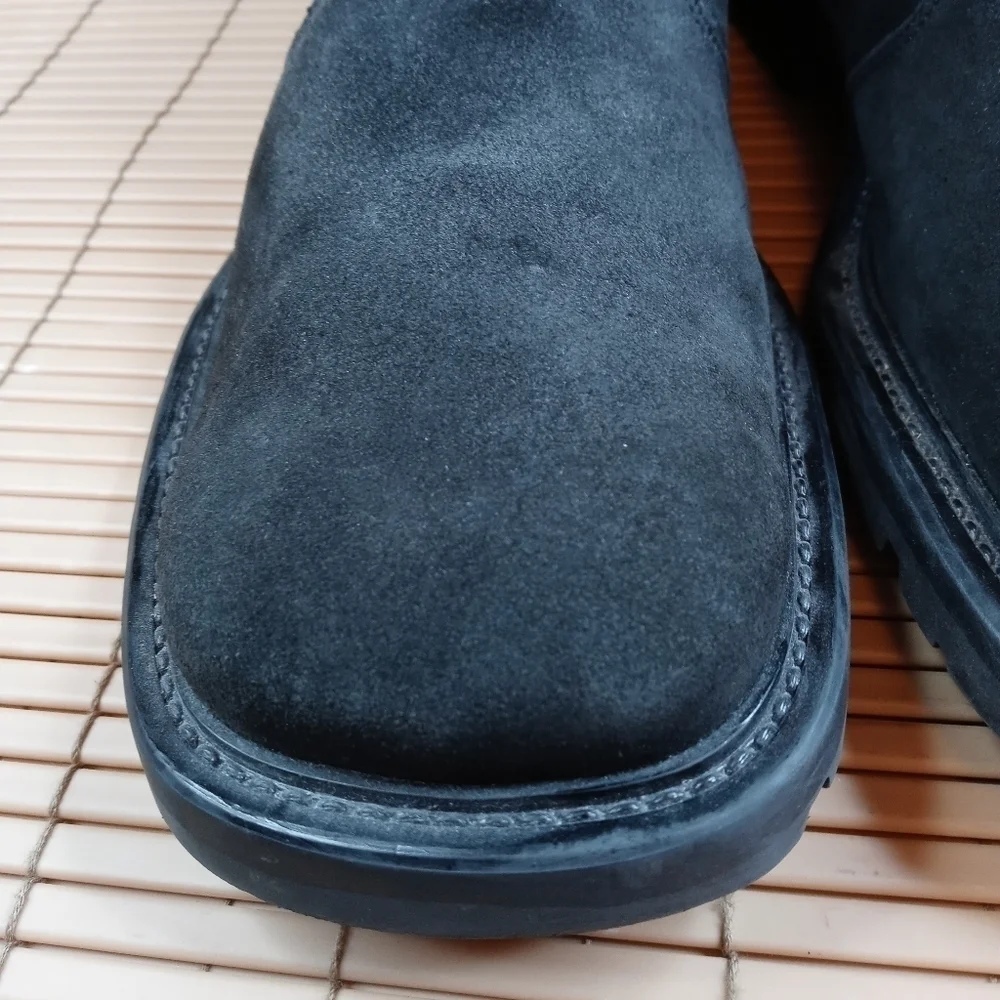Kenneth Cole Reaction men's black suede pull on ch